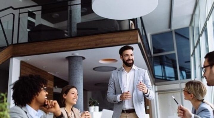 Quais as caracterí­sticas de um lí­der bem-sucedido?