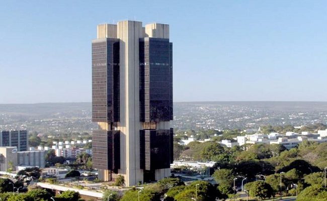 Banco Central novamente eleva juros e Selic atinge 12,75%,