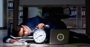 Horas extras: como evitar passivos trabalhistas e autuações