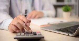 Desconto INSS 2025: Desvendando o cálculo e o impacto no seu salário bruto. Veja!