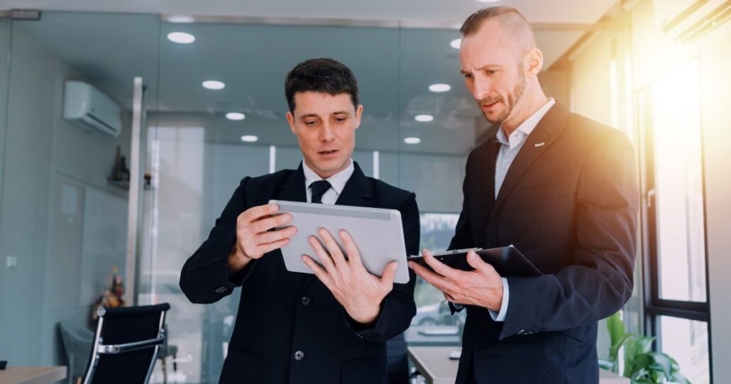 Estorno Estorno: entenda o que é, quando se aplica, exemplos práticos, base legal e seus direitos em cobranças e pagamentos. Confira agora!
