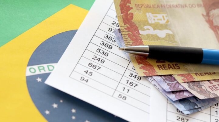 Novo Bolsa Família sob análise: FGV aponta saída de 31% dos beneficiários até 2025