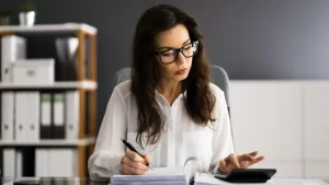 NFS-e Cancelada por Duplicidade: Registro Contábil e Recuperação de Tributos Retidos