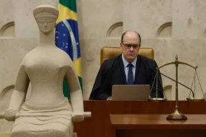 Lei da Igualdade Salarial no STF: Empresas de Mais de 100 Funcionários Terão que Publicar Relatórios de Transparência?